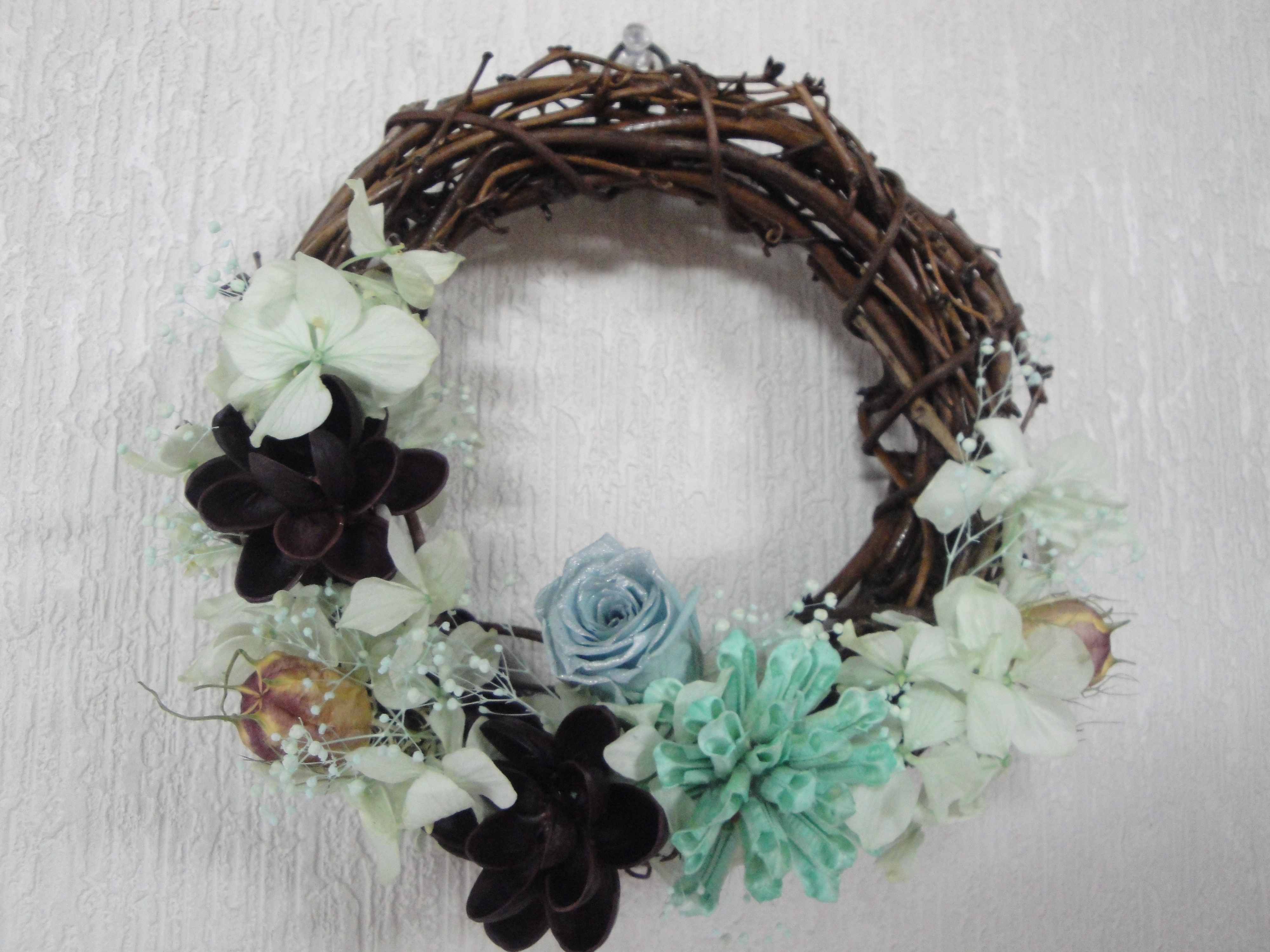 ���F�̃��[�X