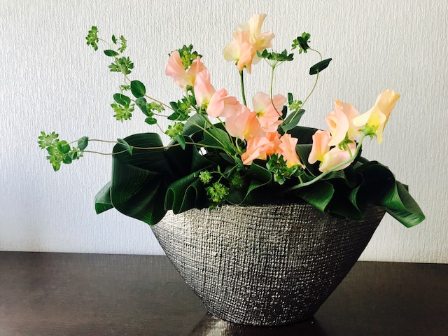 スイートピーの生け花